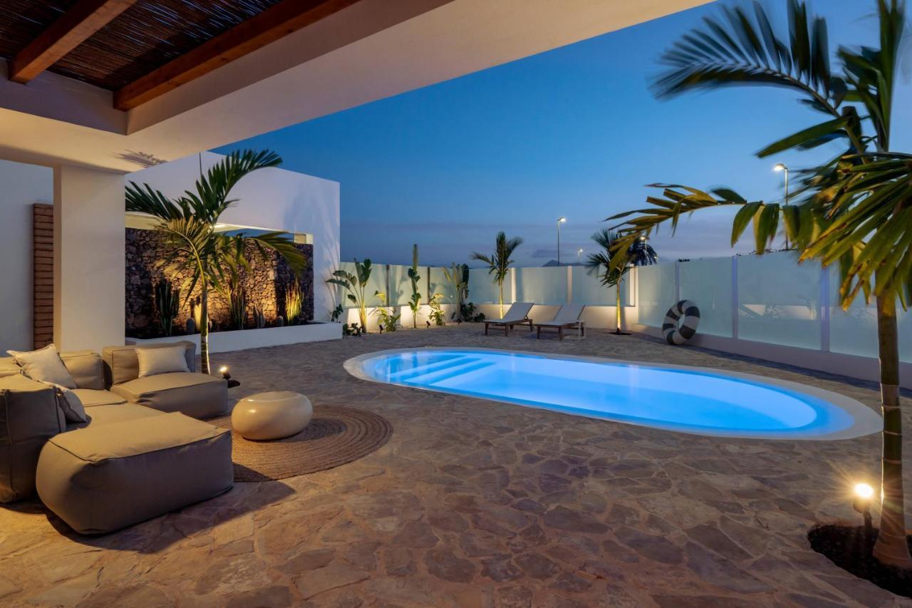 Villa Noma - Design Space With Pool In קורלחו מראה חיצוני תמונה