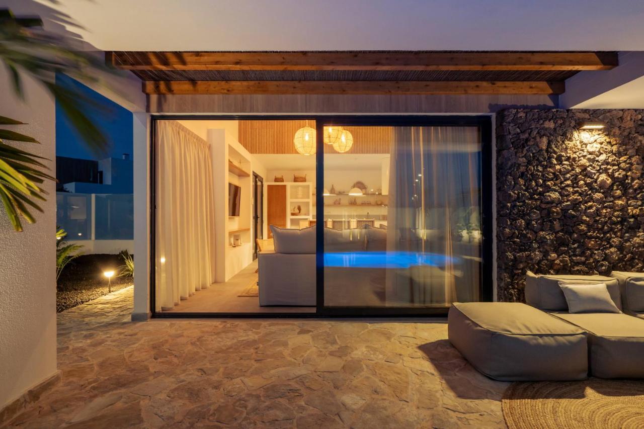Villa Noma - Design Space With Pool In קורלחו מראה חיצוני תמונה